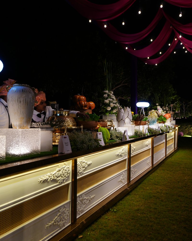 Grand Wedding Catering Setup by Patel Caterers